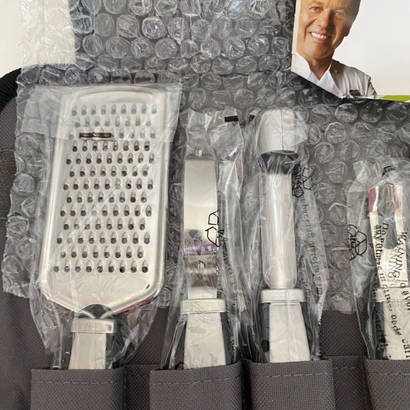 Brand New!  10 Piece Garnishing Set, Wolfgang Puck! - Picture 5 of 7